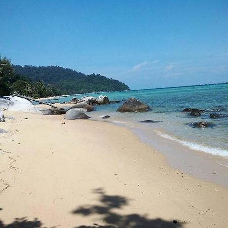 Bungkil Place Hotel Tioman Eksteriør billede