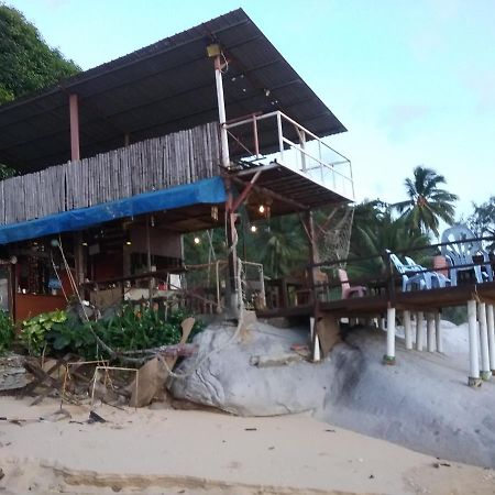 Bungkil Place Hotel Tioman Eksteriør billede