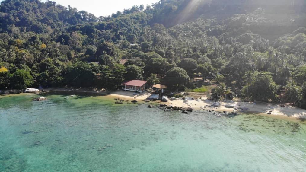 Bungkil Place Hotel Tioman Eksteriør billede